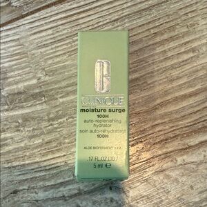 $5/$25 Beauty Bundle
Clinique Moisture Surge 100H